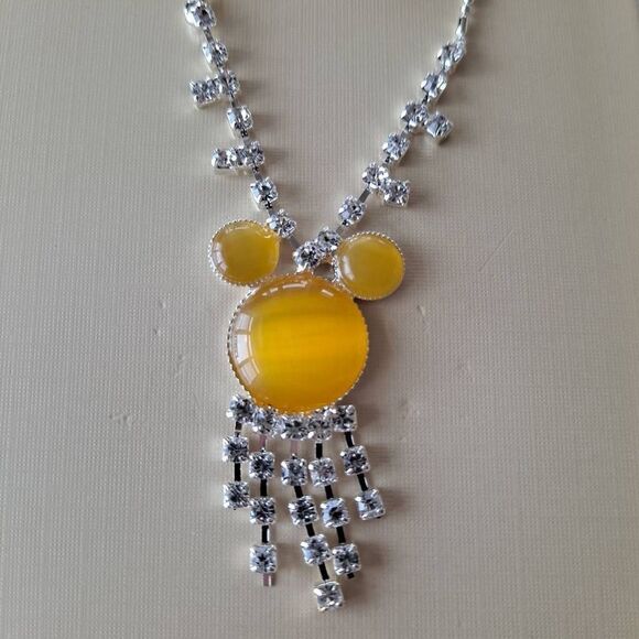 4 Necklace and earring sets for tweens nwt - Picture 9 of 15